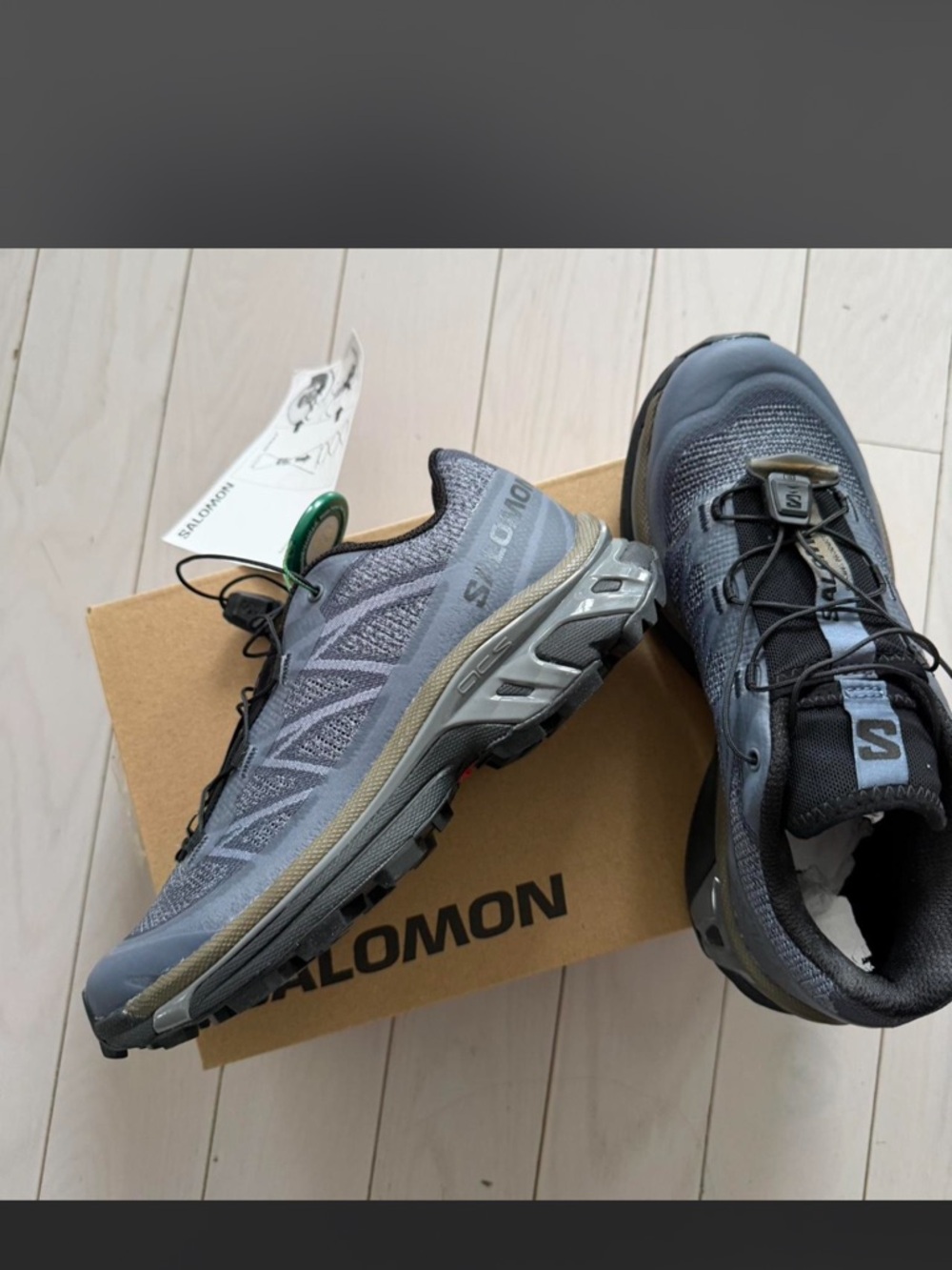 Salomon XT-6 shadow grey/blue sneakers
Size US 5 - Picture 2 of 5